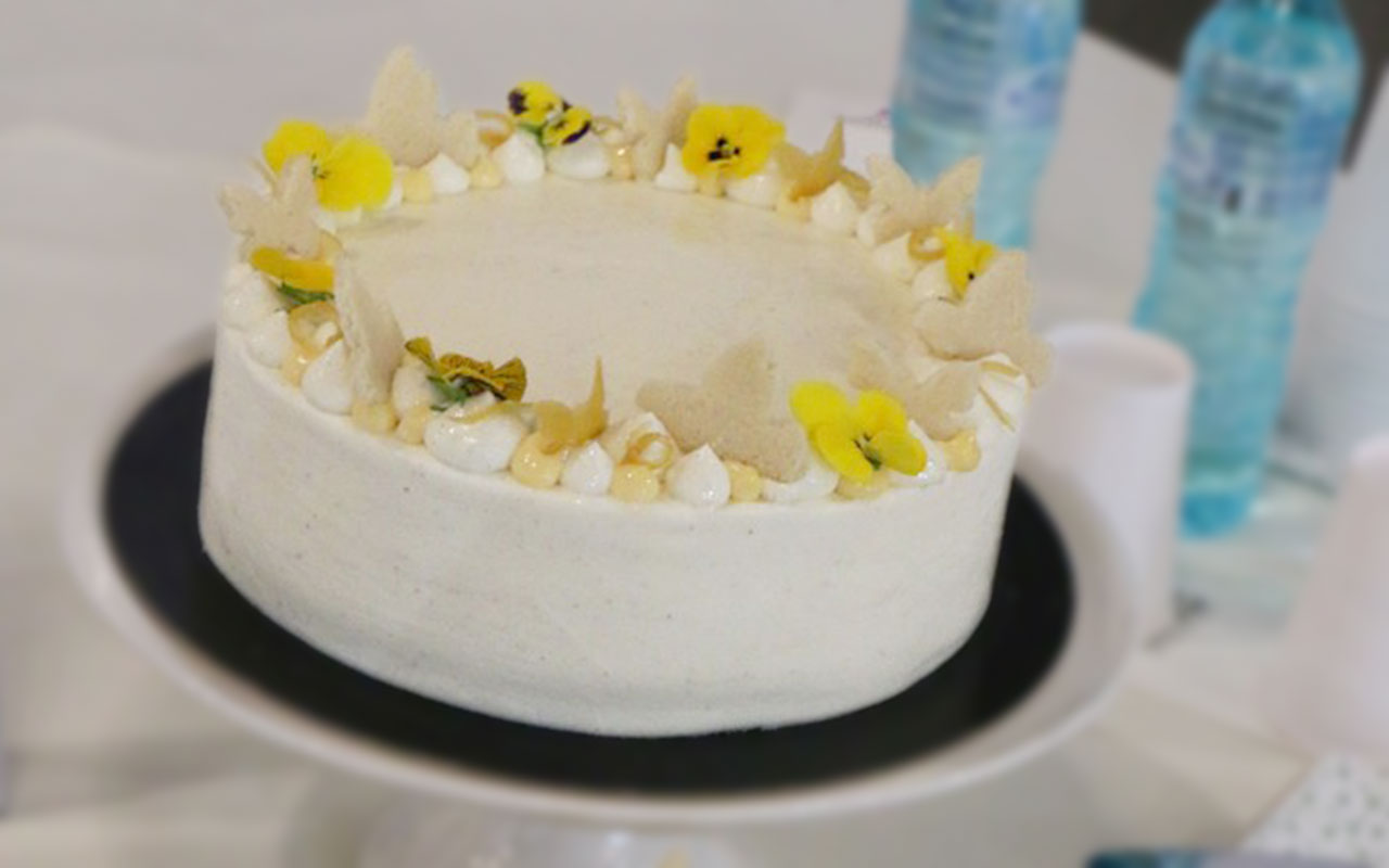 Locul II: Sima Maria Adina – Buttercup Sweets, București Image